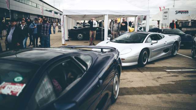 goodwood_silverstone_classic_jaguar_xj220_30072017_6728.jpg