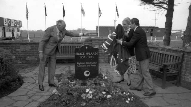bruce_mclaren_memorial_02062017_13.jpg