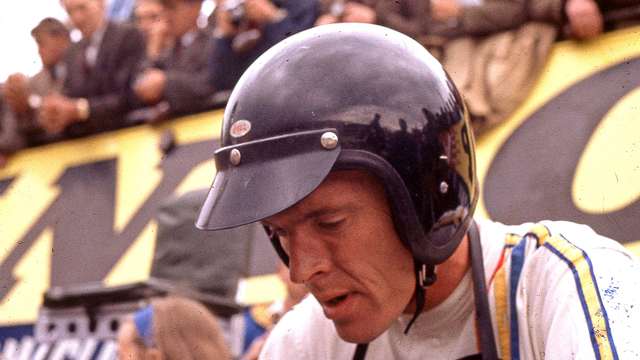 dan_gurney_goodwood_02_15011821.jpg