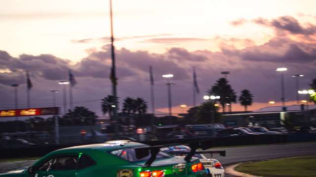 hsr_classic_24_daytona_dawn_group_a_f_181111_2811111813.jpg