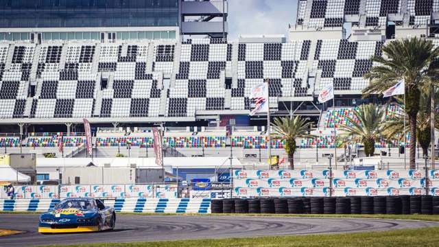 group_c_hsr_classic_daytona_24_thursday_practice_181108_1608111816.jpg