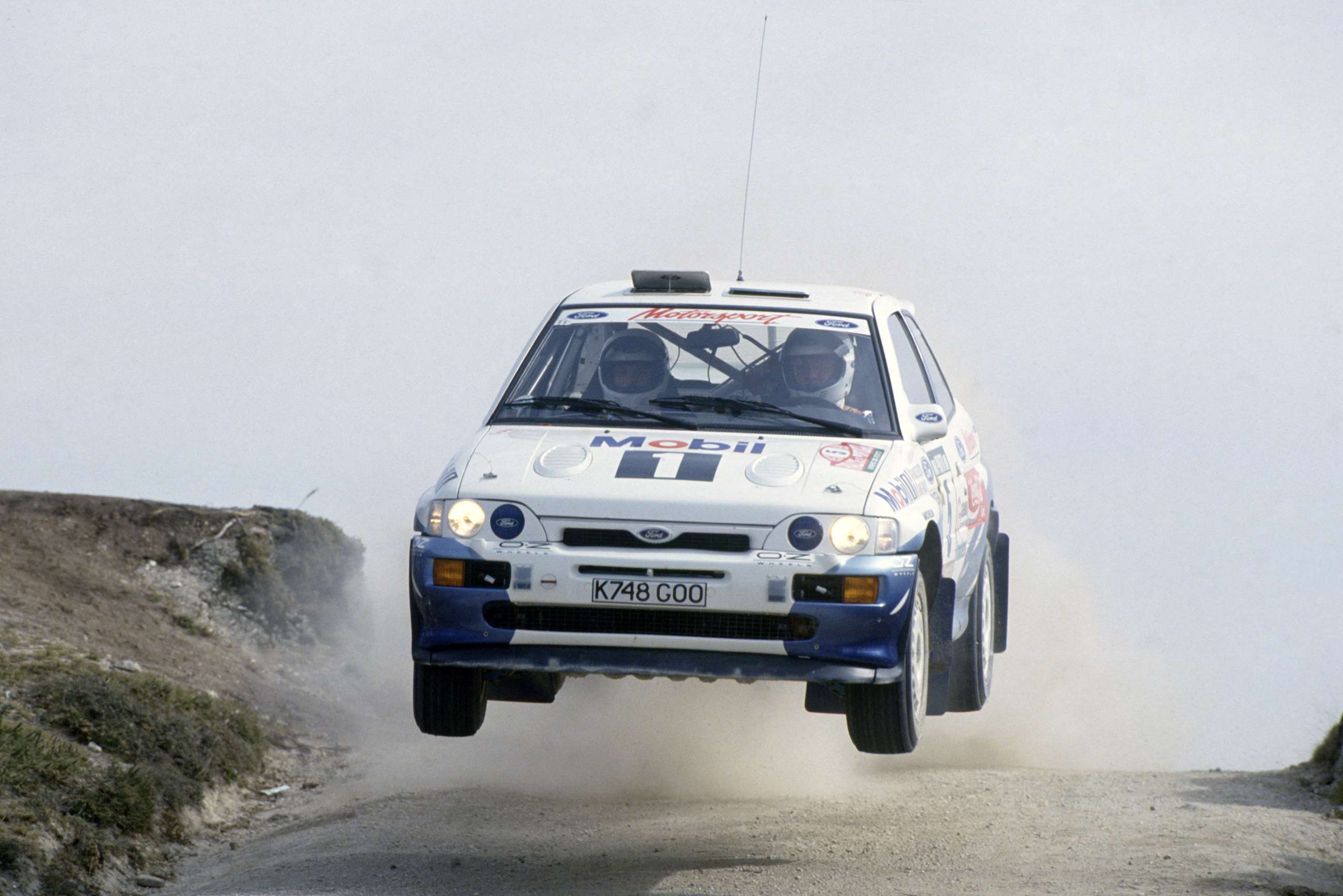 wrc-1993-portugal-ford-escort-rs-cosworth-francois-delecour-daniel-grataloup-lat-motorsport-images-goodwood-30072019.jpg