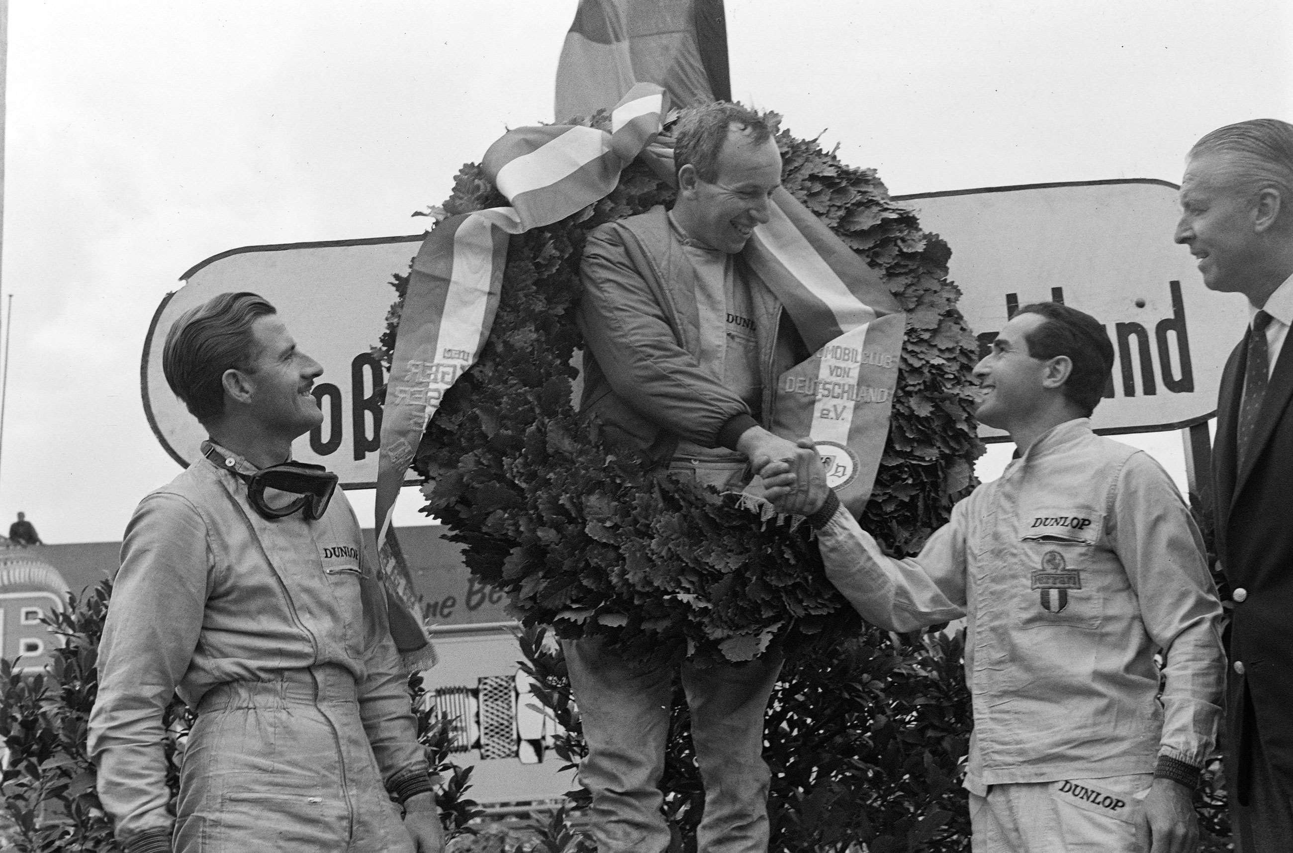 f1-1964-germany-john-surtees-graham-hill-lorenzo-bandini-david-phipps-mi-goodwood-28102020.jpg