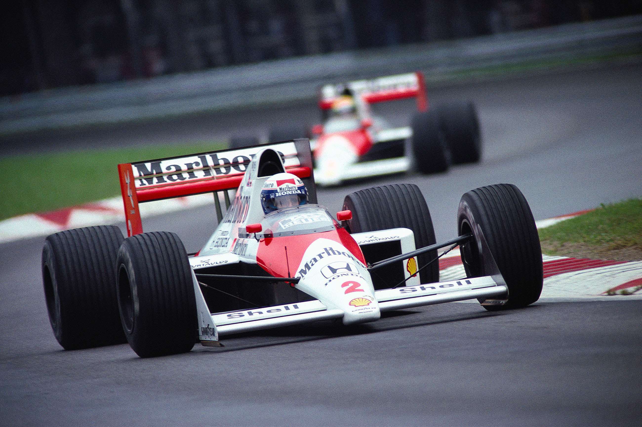 motorsport-stories-that-should-be-movies-7-alain-prost-ayrton-senna-f1-1989-monza-mclaren-mp4-5-rainer-schlegelmilch-mi-goodwood-25042020.jpg