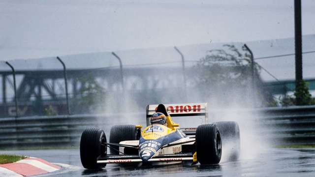 Thierry Boutsen drove the FW12C to first place at the 1989 Canadian GP, with team-mate Riccardo Patrese coming home in second. It was Williams first victory since Mexico 1987, and the team’s first one-two since the 1987 British Grand Prix at Brands Hatch. 