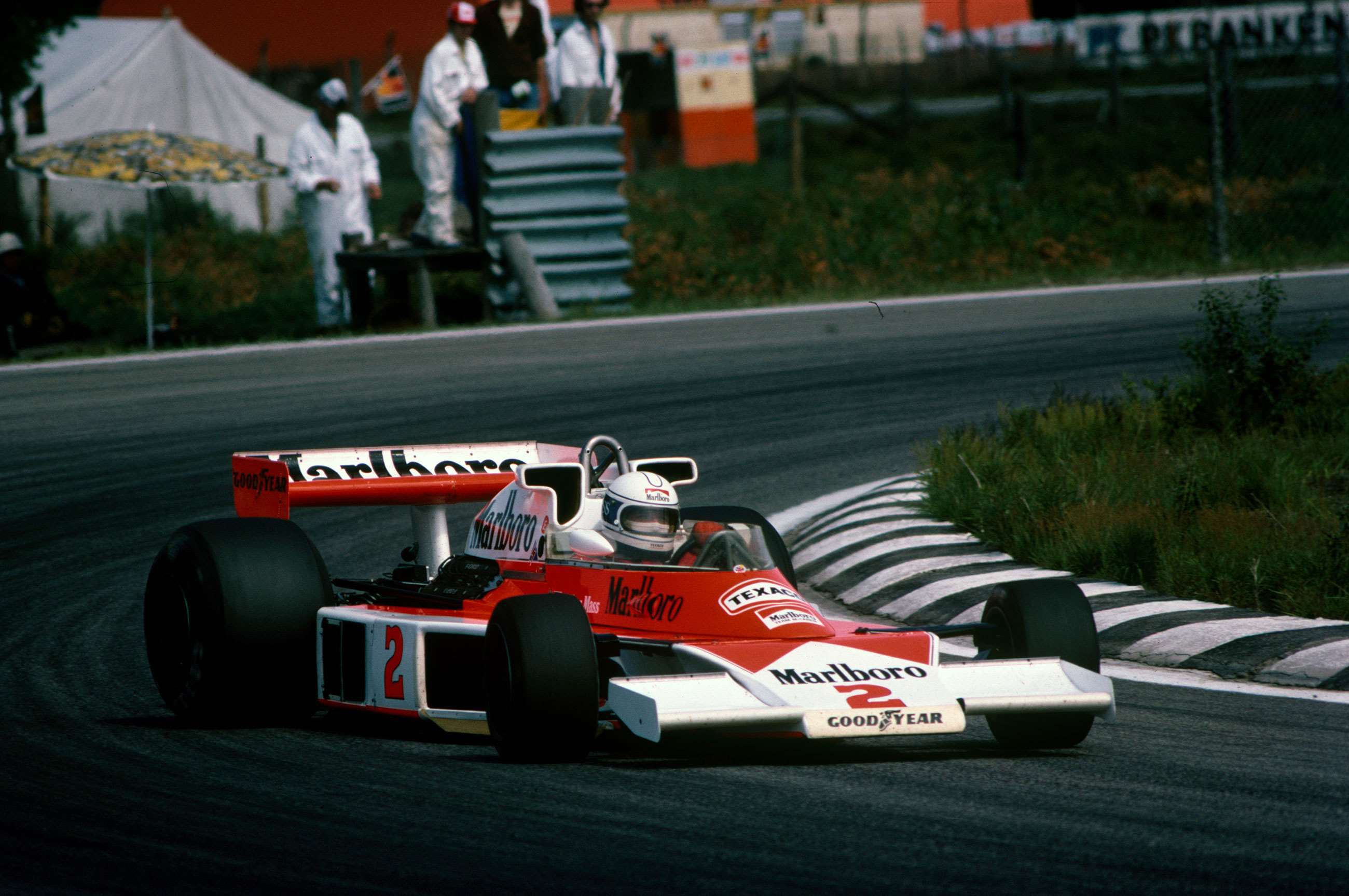 best-mclaren-racing-cars-4-mclaren-m23-f1-1977-sweden-jochen-mass-mi-goodwood-08072020.jpg