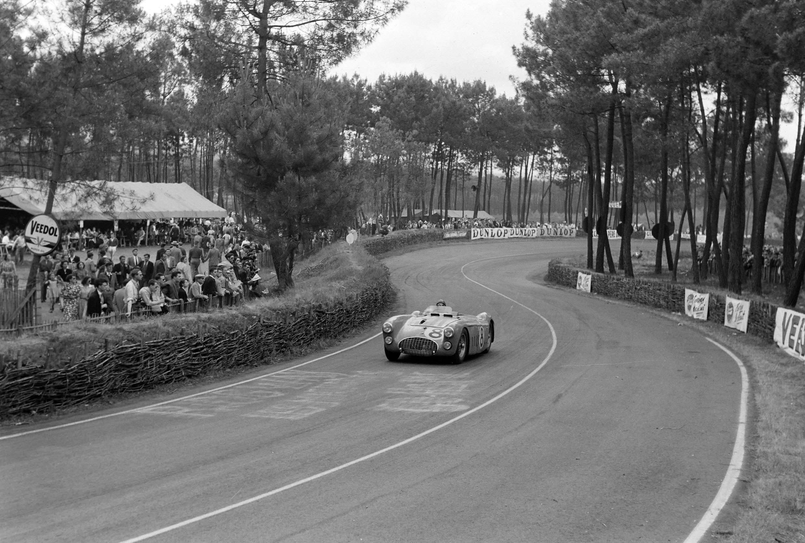 motorsport-heartbreak-le-mans-1952-pierre-levegh-mi-goodwood-08022021.jpg