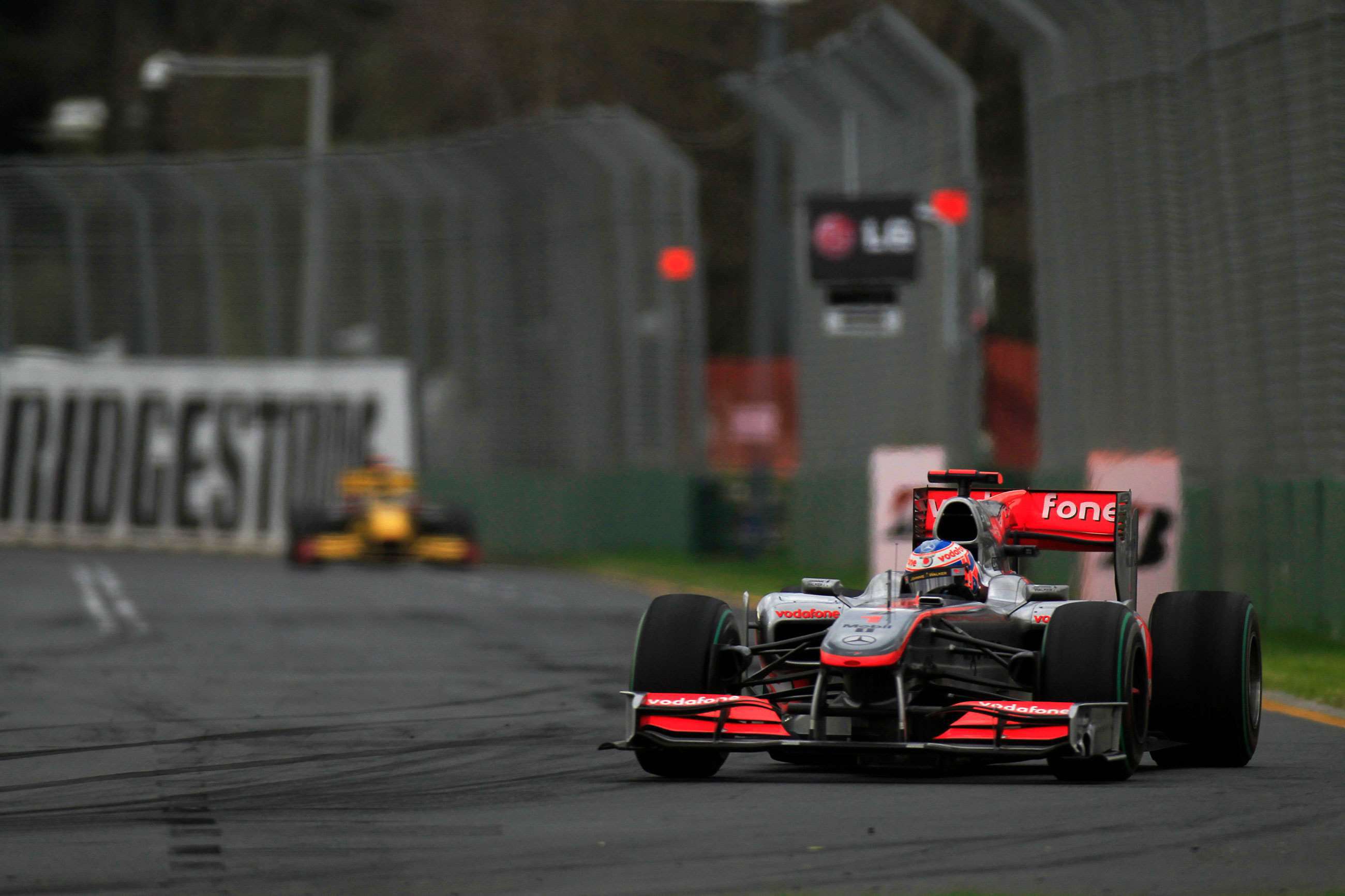 best-f1-opening-rounds-7-australia-2010-jenson-button-mclaren-mp4-25-glenn-dunbar-lat-mi-goodwood-25032021.jpg