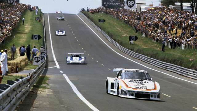 porsche-le-mans-winners-le-mans-1979-porsche-935-ludwig-whittington-whittington-lat-mi-goodwood-16052021.jpg