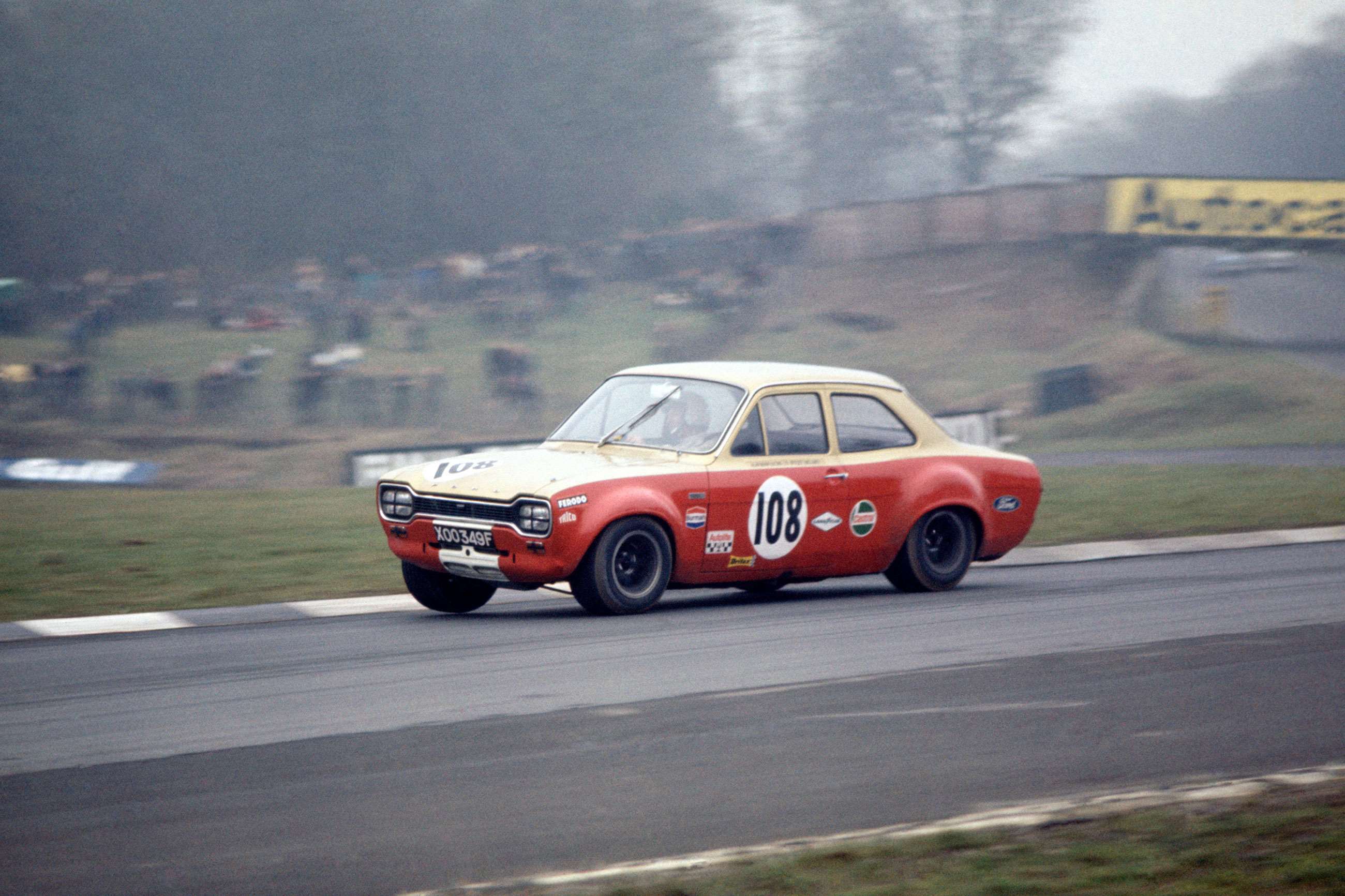 best-ford-touring-cars-3-ford-escort-bscc-1967-brands-hatch-frank-gardner-lat-mi-goodwood-27082021.jpg