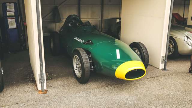 vanwall-vw5-ctr-02.jpg