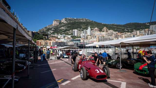 ps_monaco_friday_pits_23.jpg