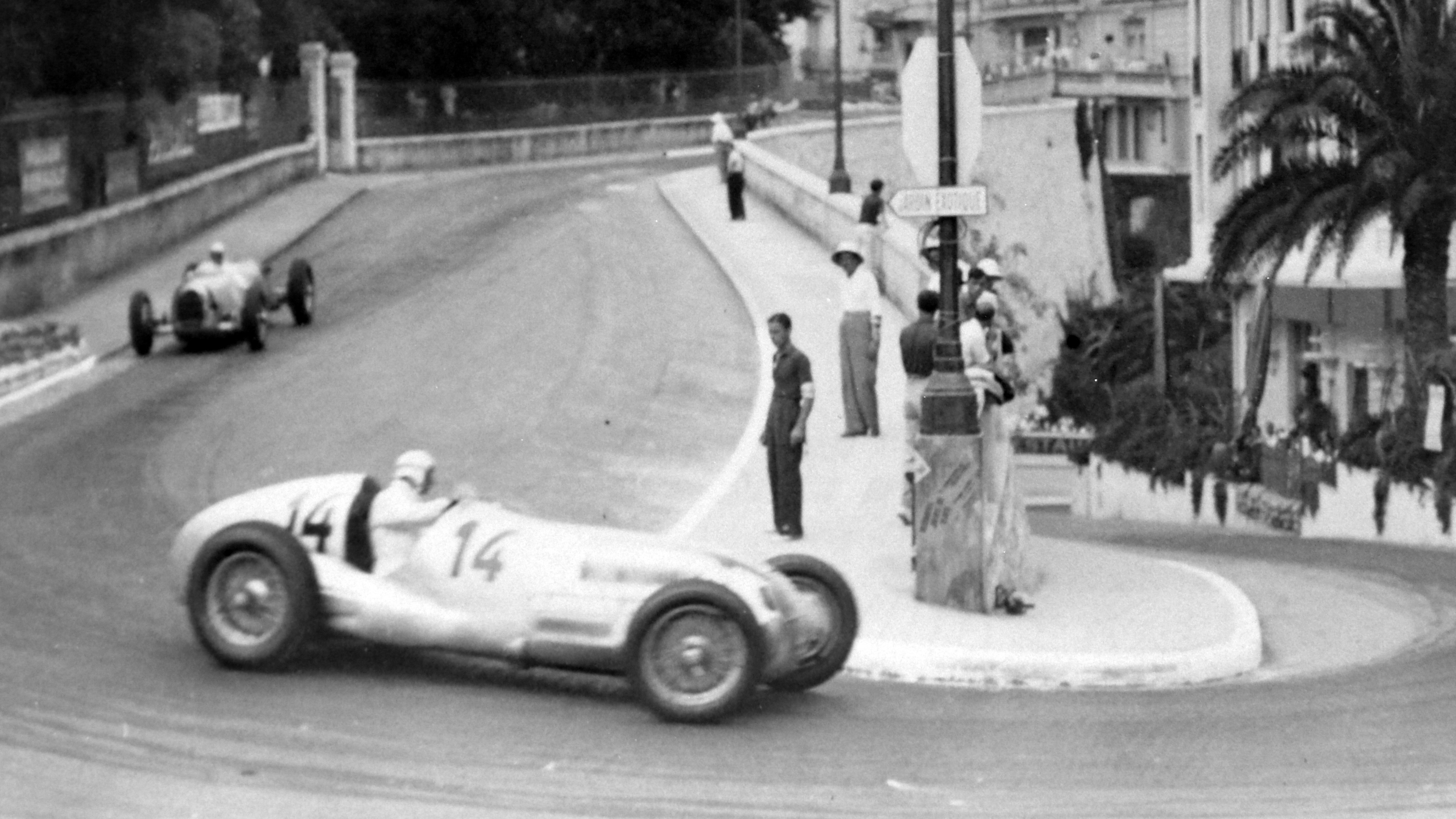 merc auto union rivalry copy.jpg