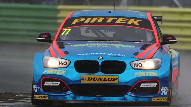 andrew_jordan_btcc_croft_2017_goodwood_12062017_0_005.jpg
