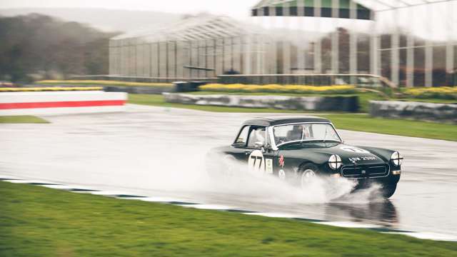 on_track_grrc_spring_sprint_goodwood_2018_02041812.jpg