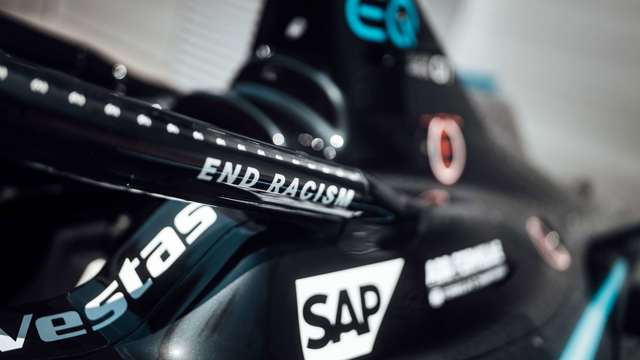 mercedes-formula-e-2020-black-livery-end-racism-goodwood-29072020.jpg