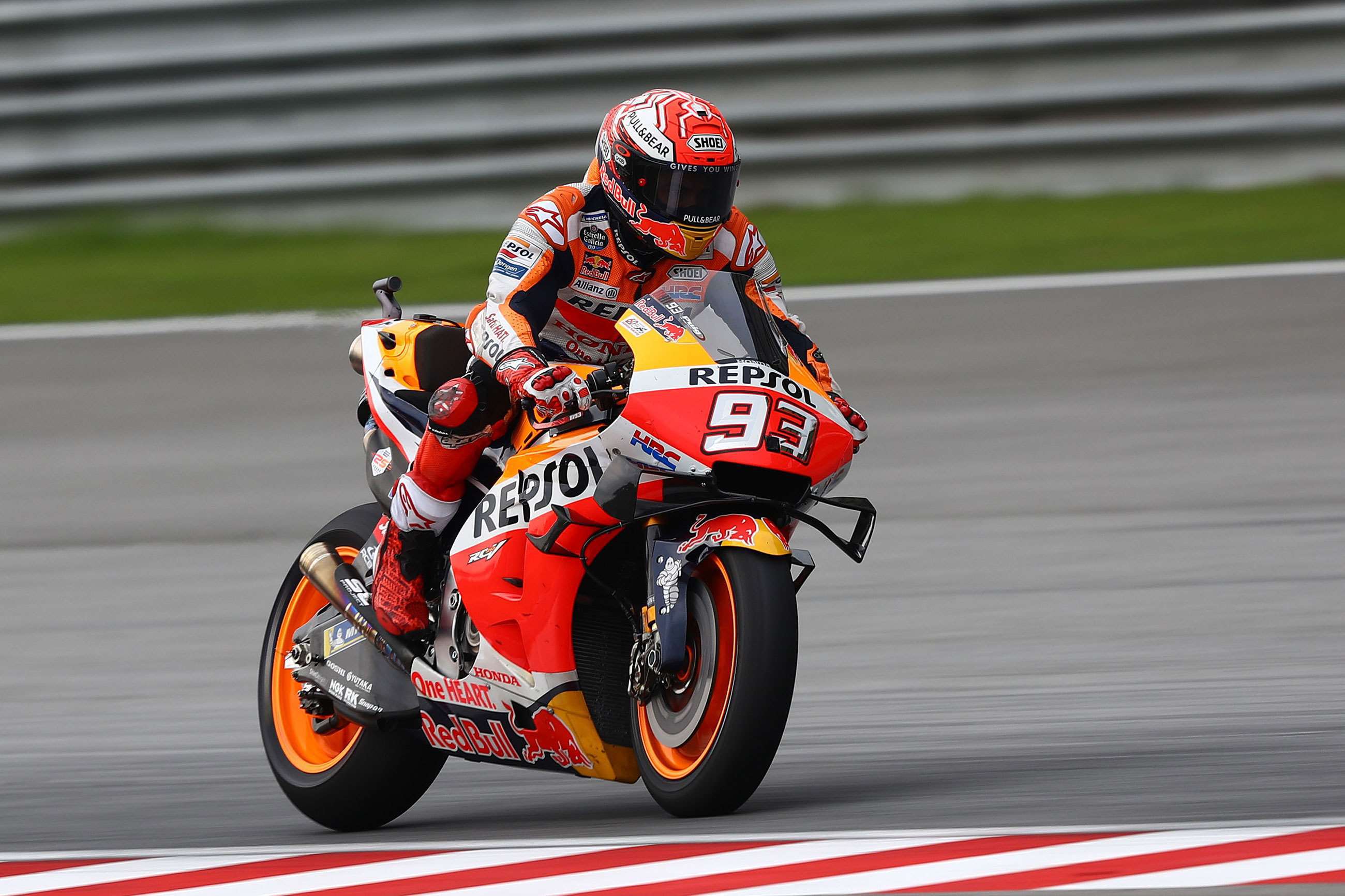 marc-marquez-motogp-malaysia-2019-gold-and-goose-mi-goodwood-15072020.jpg