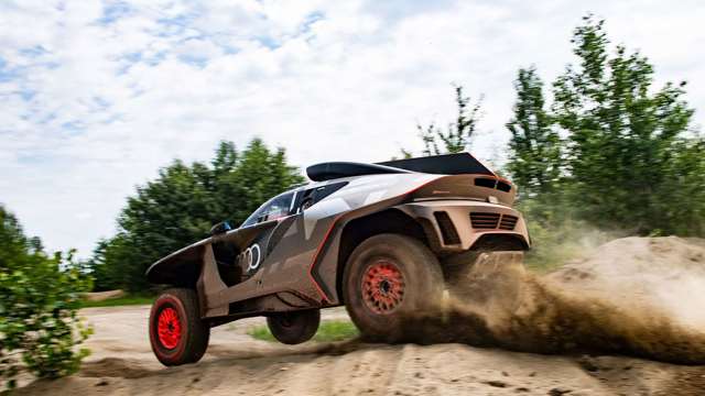 audi-rs-q-e-tron-dakar-goodwood-23072021.jpg
