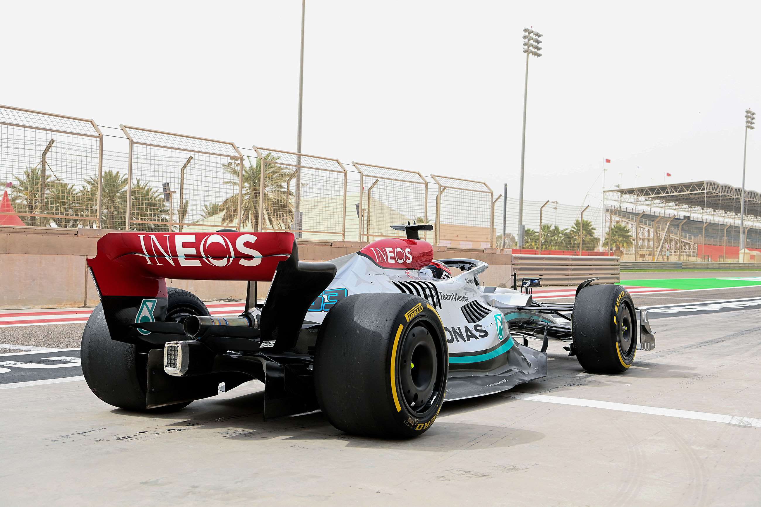 f1-2022-testing-bahrain-mercedes-w13-george-russell-mark-sutton-mi-14032022.jpg