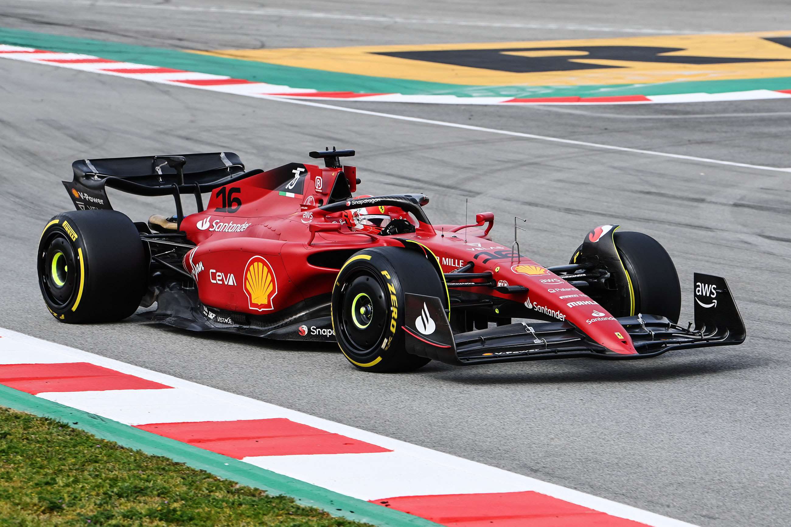 f1-2022-pre-season-testing-barcelona-ferrari-f1-75-mark-sutton-mi-07032022.jpg
