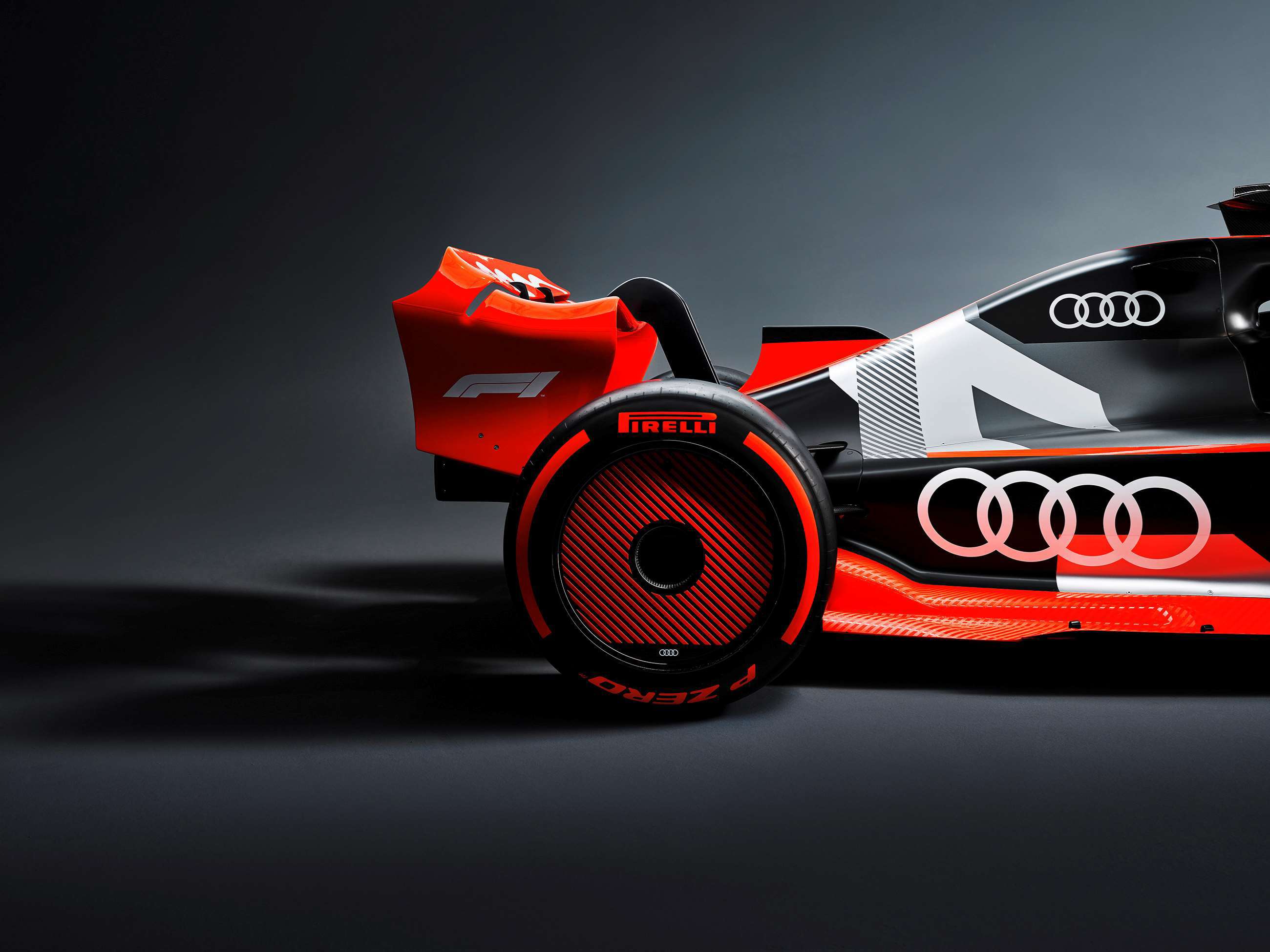 audi-f1-show-car-09.jpg