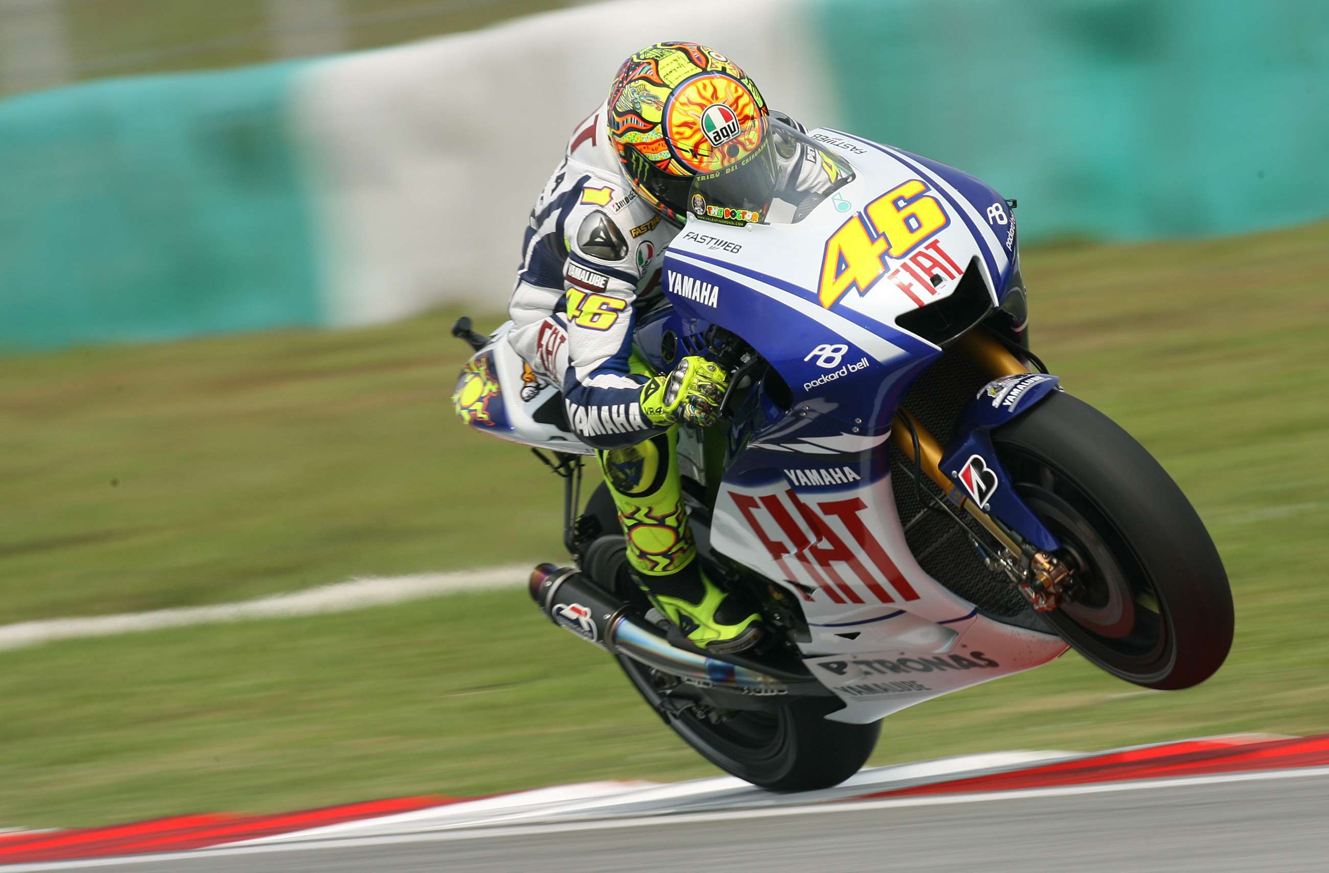 valentino-rossi-still-rules-motogp-goodwood-08.jpg