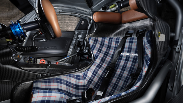 PI_Mercedes_AMG_20240816_Edition_GT3_130Y_17 copy.jpg