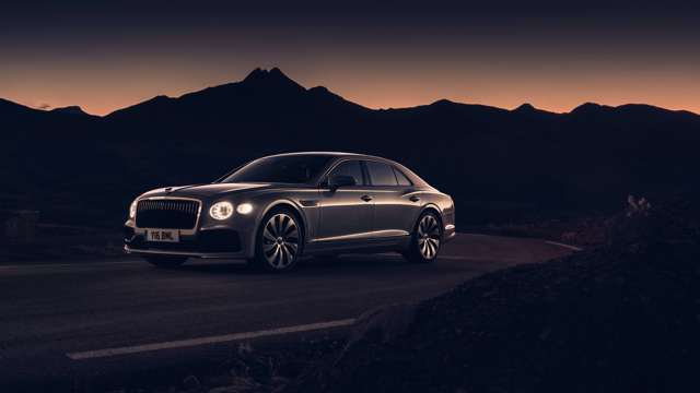 bentley-flying-spur-blackline-specification-goodwood-030720202.jpg