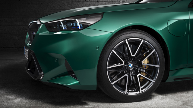 BMW M5 First Drive Review 2024 06.jpg