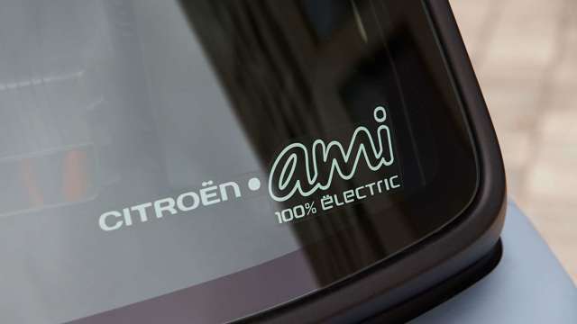 citroen-ami-ev-goodwood-11032021.jpg