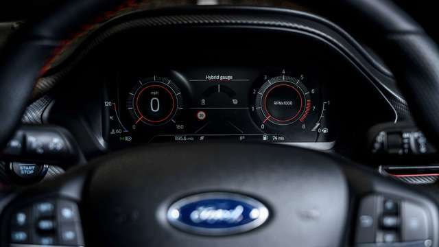 ford-puma-mild-hybrid-dials-goodwood-02022021.jpg