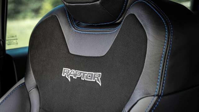 ford-ranger-raptor-seats-goodwood-19052108.jpg