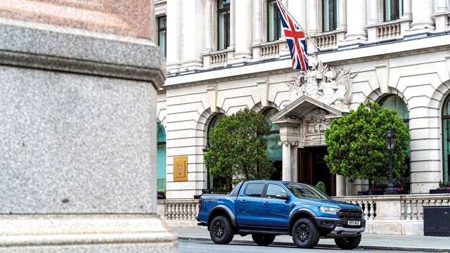 ford-ranger-raptor-uk-price-goodwood-19052103.jpg