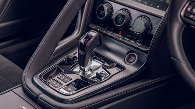 jaguar-f-type-p450-gearbox-goodwood-10032021.jpg