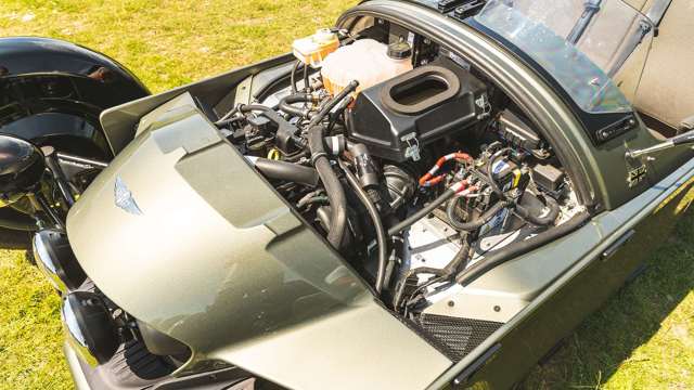 morgan-super-3-first-drive-14.jpg