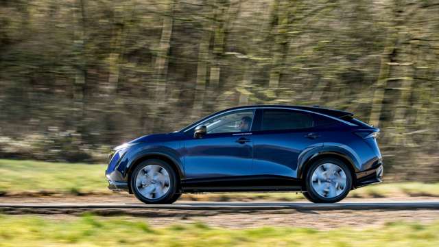 nissan_ariya_blue_goodwood_review_2303202236.jpg