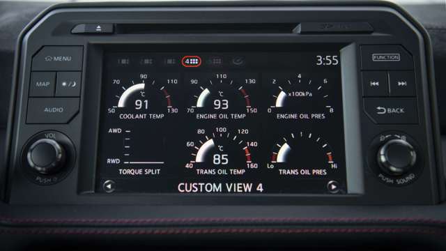 nissan-gt-r-nismo-infotainment-goodwood-20042021.jpg