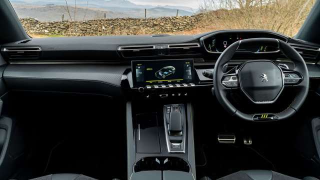 peugeot-508-peugeot-sport-engineered-sw-interior-goodwood-14042021.jpg