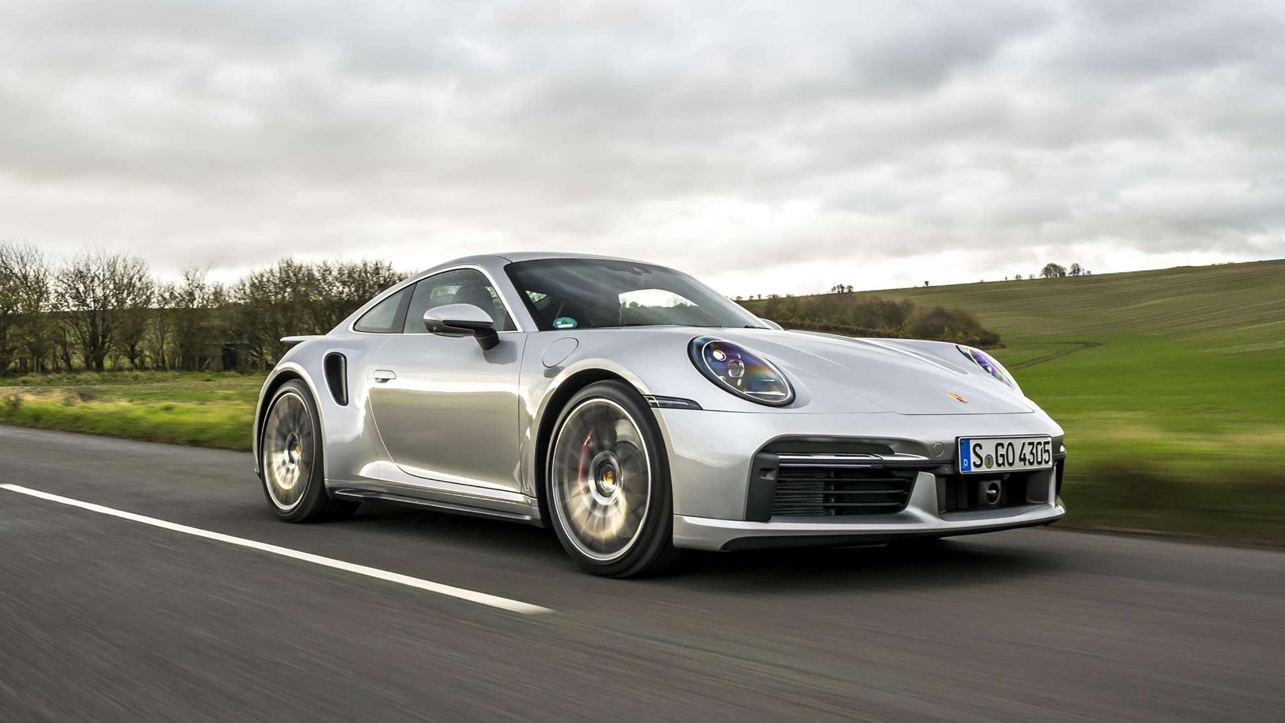 porsche-911-turbo-02.jpg