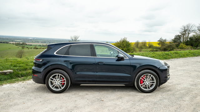 Porsche Cayenne S Review Goodwood Test 21.jpg