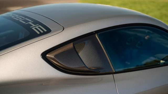 Porsche Cayman GT4 RS 2024 Review Goodwood Test 01.jpg