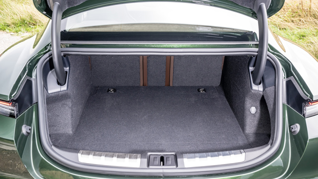 Porsche Taycan Turbo Review Goodwood Test 08.jpg