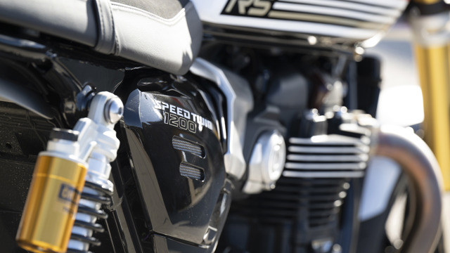 Triumph Speed Twin 1200 review09.jpg