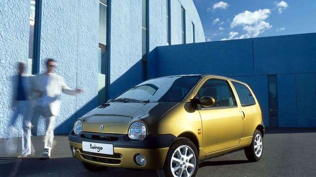 anorak_renault_twingo_goodwood_04121701.jpg