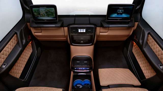 mercedes_maybach_g650_landaulet_13022017_08.jpg