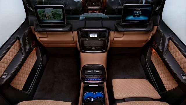 mercedes_maybach_g650_landaulet_13022017_09.jpg