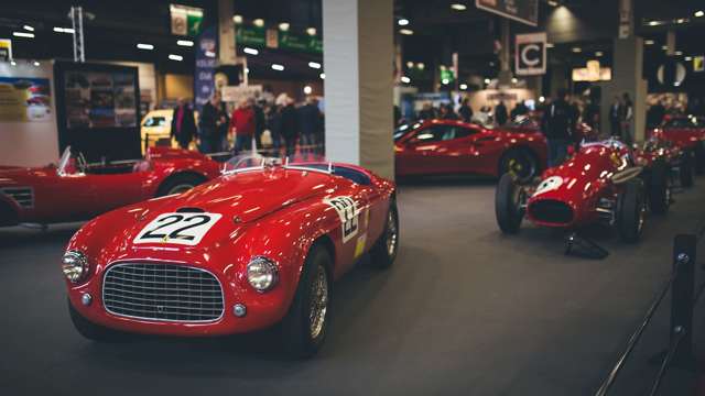 retromobile_ferrari_70_14021736.jpg
