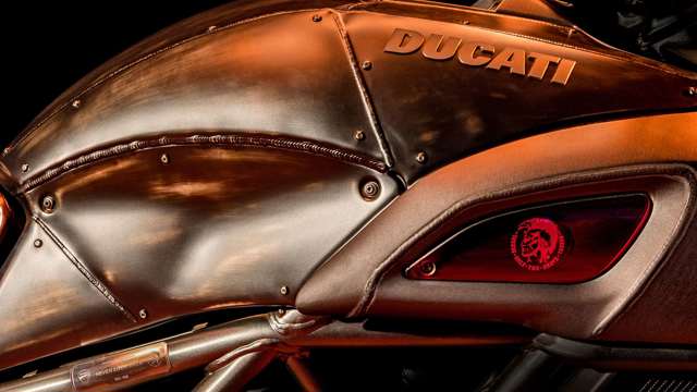 ducati_diavel_diesel_14.jpg