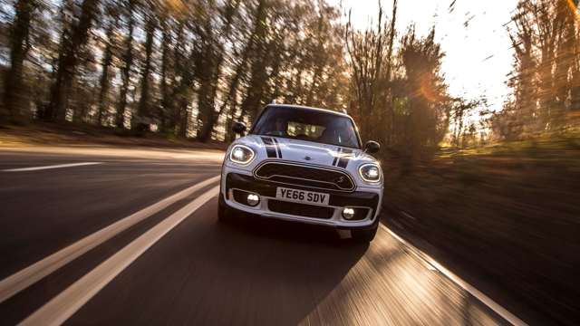 mini_countryman_327.jpg