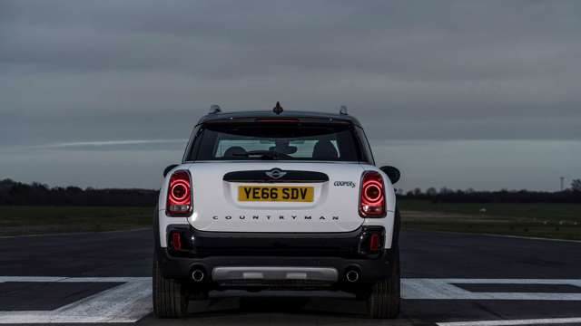 mini_countryman_390.jpg